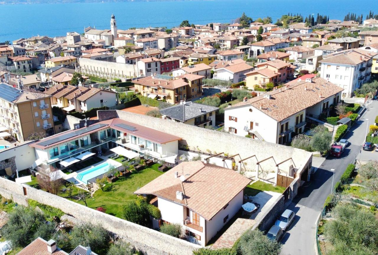 Relais Limonaia - Suites & Garden Spa Torri Del Benaco Exterior photo